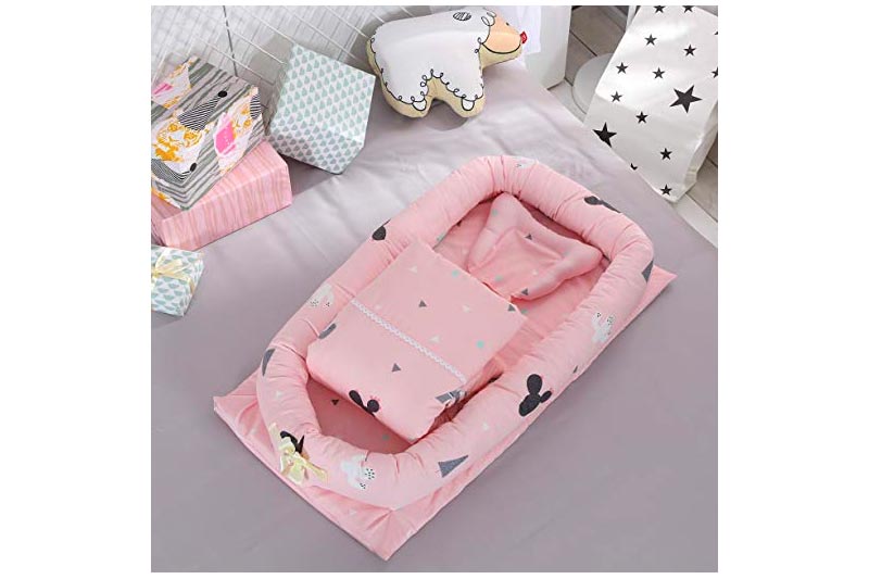 DOLDOA Baby Bassinet for Bed Portable Baby Lounger for Newborn,100% Cotton Newborn Portable Crib,Breathable and Hypoallergenic Sleep Nest Newborn Lounger Pillow for Bedroom/Travel (Cactus - Pink)