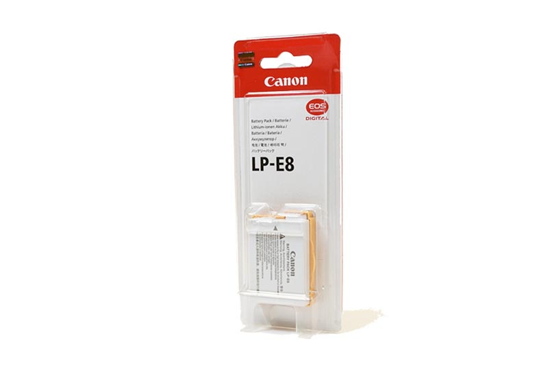 Canon LP-E8 Battery Pack for Canon Digital Rebel T2i and T3i Digital SLR Cameras (Retail Package)